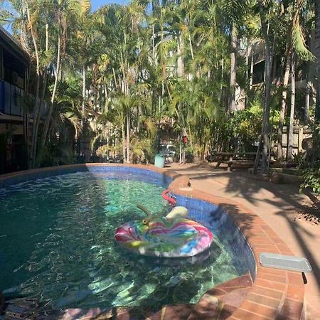 Frogs-Hollow Backpackers Darwin Esterno foto