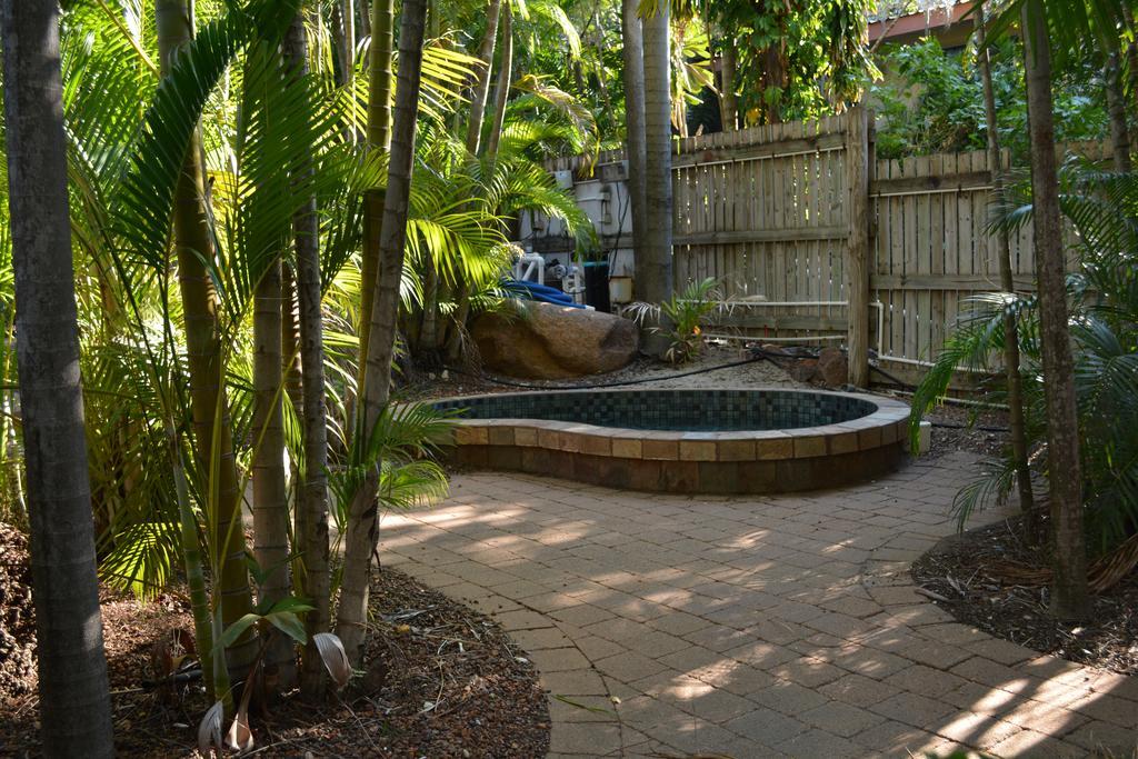 Frogs-Hollow Backpackers Darwin Esterno foto
