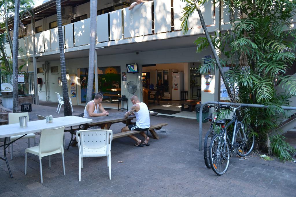 Frogs-Hollow Backpackers Darwin Esterno foto