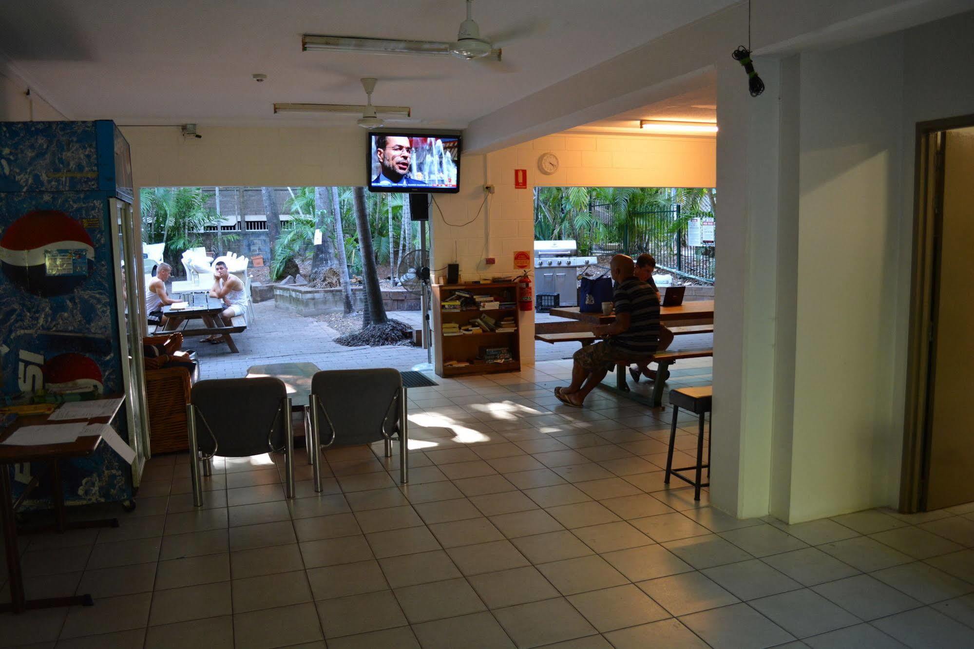 Frogs-Hollow Backpackers Darwin Esterno foto