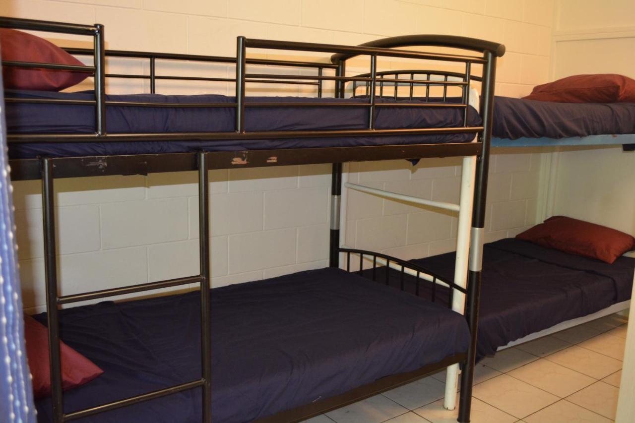 Frogs-Hollow Backpackers Darwin Esterno foto